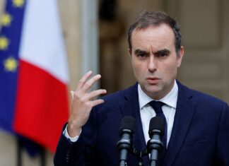 Emmanuel Macron renomme Sébastien Lecornu à Matignon, quatre jours après sa démission