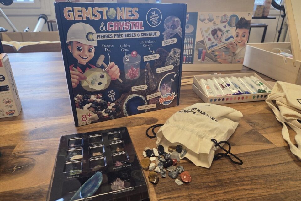 Comment faire pousser des pierres précieuses ? Ce coffret vous l'apprend.