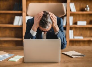 11 % d’emplois remplacés par l’IA pour relancer la machine